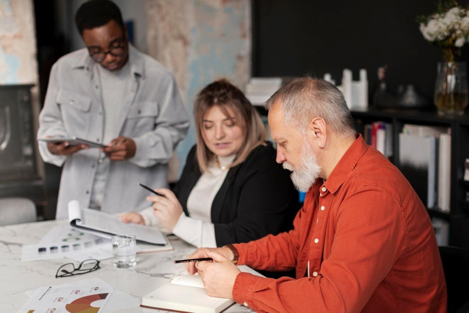 Professionelle Finanzberatung und Budgetplanung